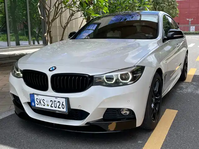 BMW 3 Series GT 2020 320i M Sport Black Night Edition
