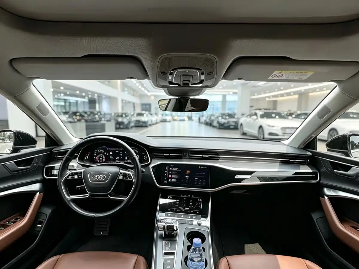 Фото 5 - Audi A7