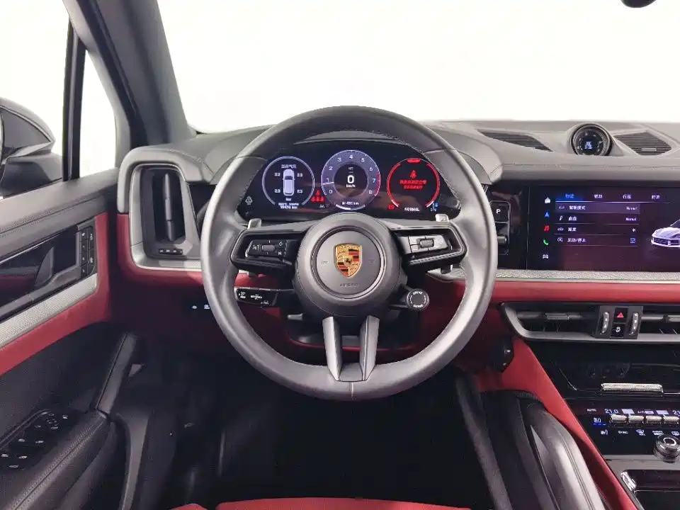 Photo 7 - Porsche Cayenne