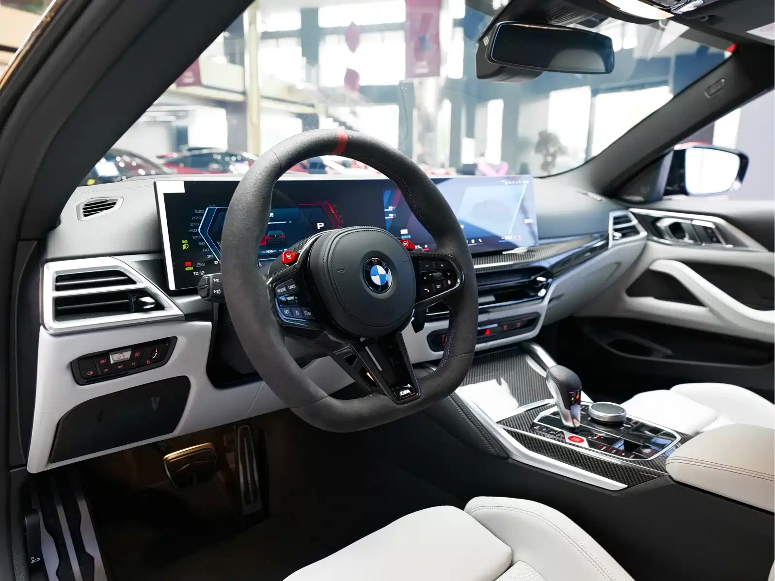 Фото 14 - BMW M4