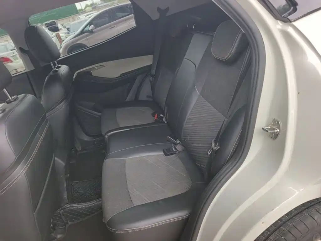 Baojun RS-3 2022 2022 SOODA 1.5L CVT Pioneer Edition