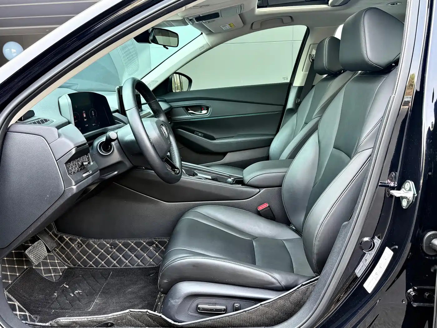 Honda Accord 2023 260TURBO Comfort Edition фото 5