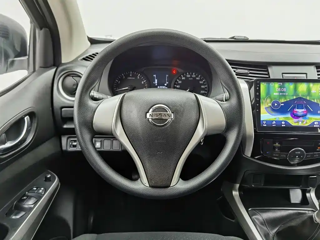 Nissan Navara 2017 2017 Model 2.5L Manual 2WD Luxury QR25