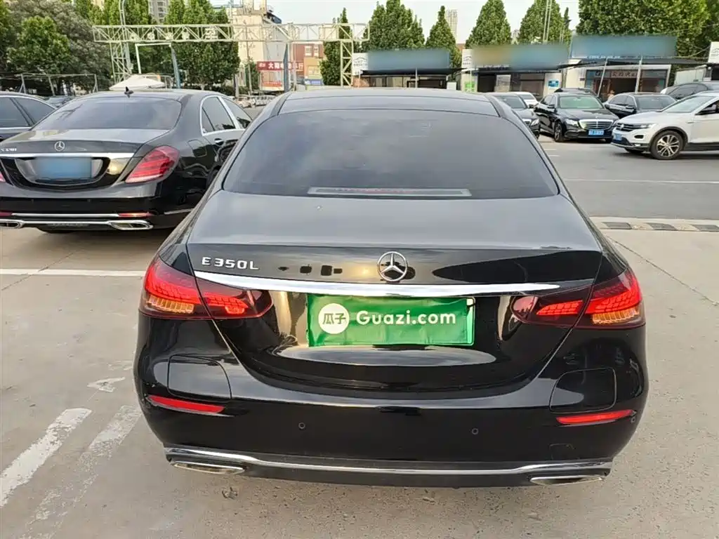 Mercedes-Benz E-Class New Energy 2022 Facelift E 350 e L Plug-in Hybrid Sedan фото 6