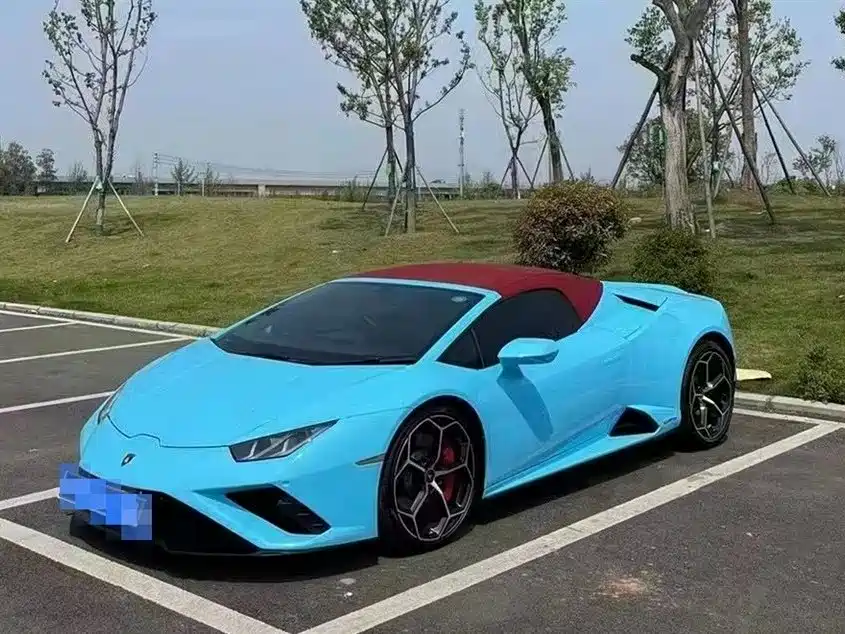 LAMBORGHINI HURACÁN
