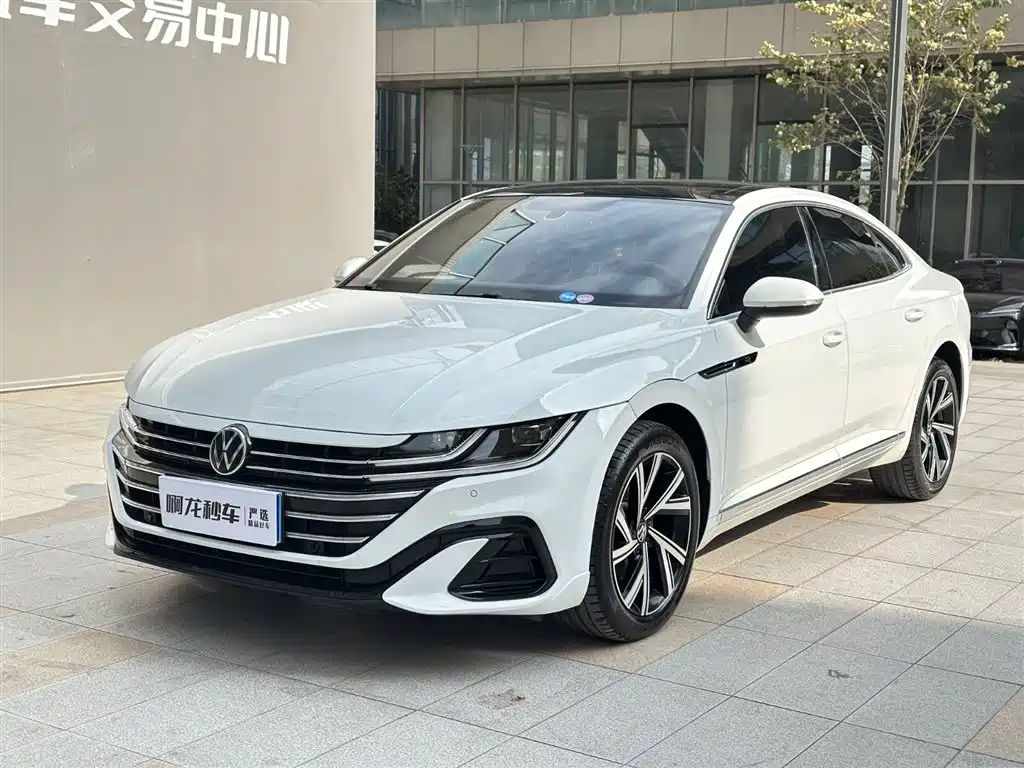Volkswagen FAW-Volkswagen CC 2021 330TSI Dazzle Edition фото 3