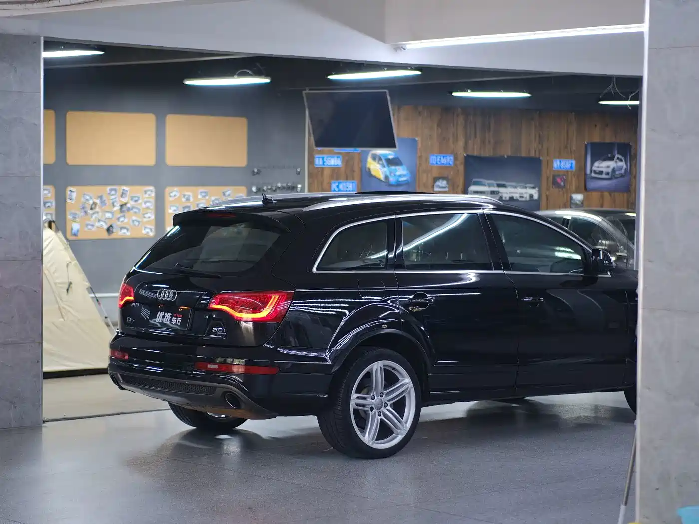 Фото 4 - Audi Q7