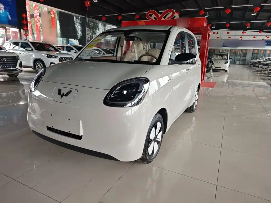 Wuling Motors Hongguang MINIEV 2026 2025 4-Door Advanced