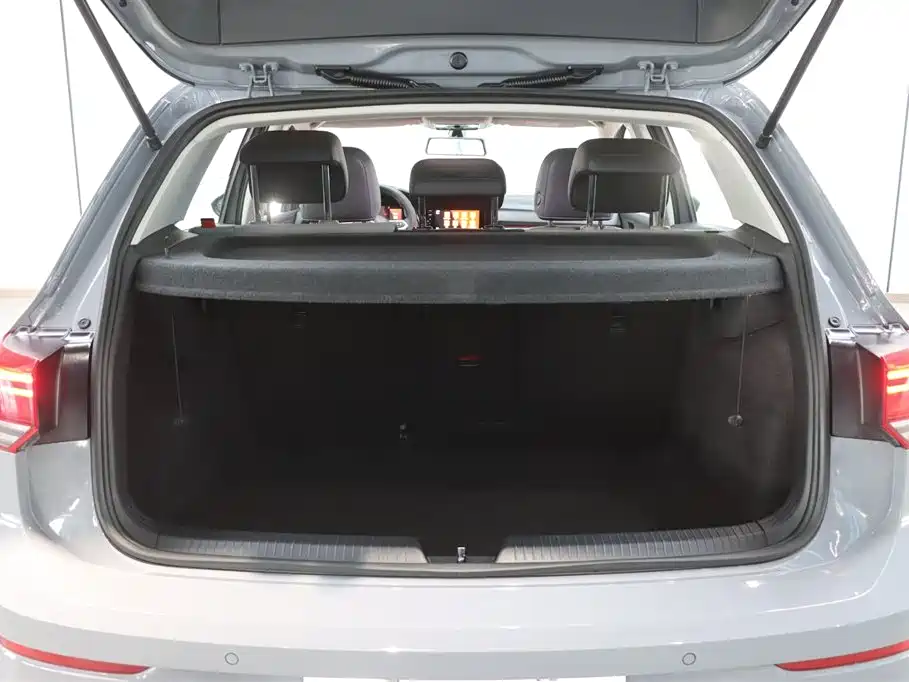 Volkswagen Golf 2023 280TSI DSG Pro фото 30