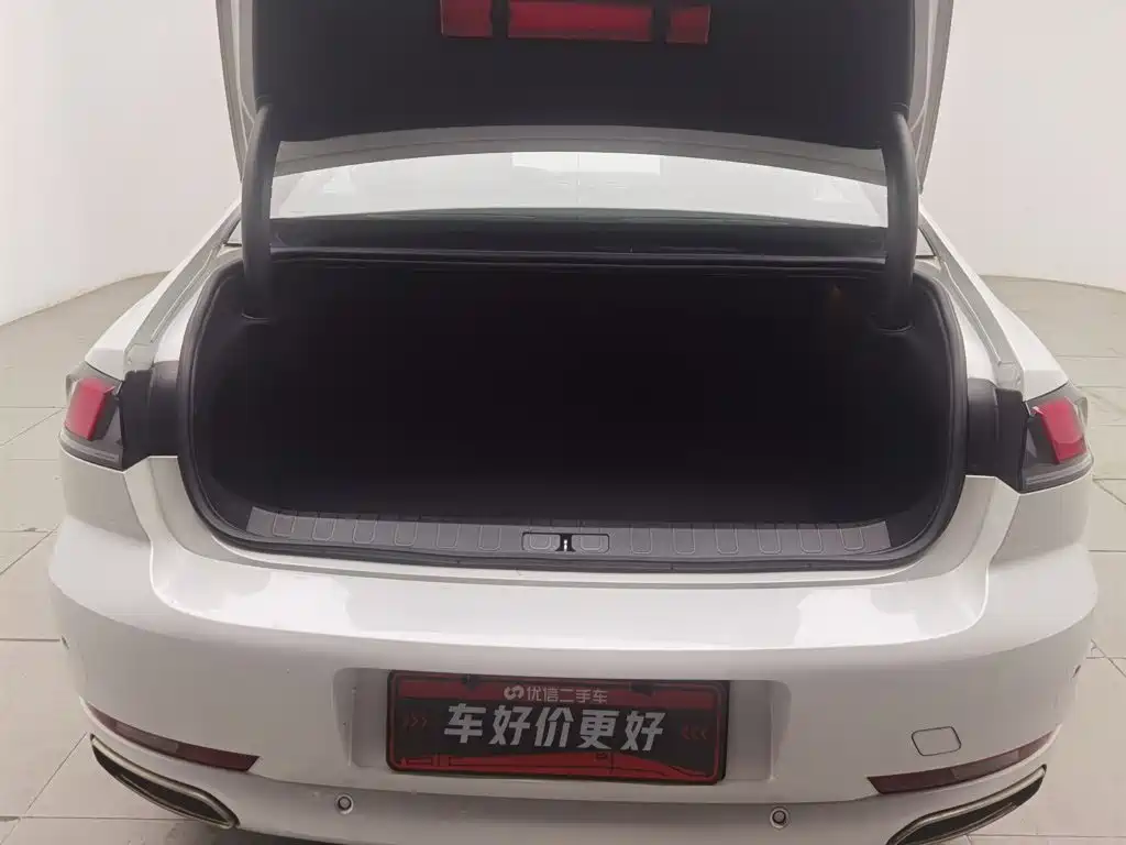 Peugeot 508 2019 2019 508L 400THP PureTech Driving Control Edition China VI