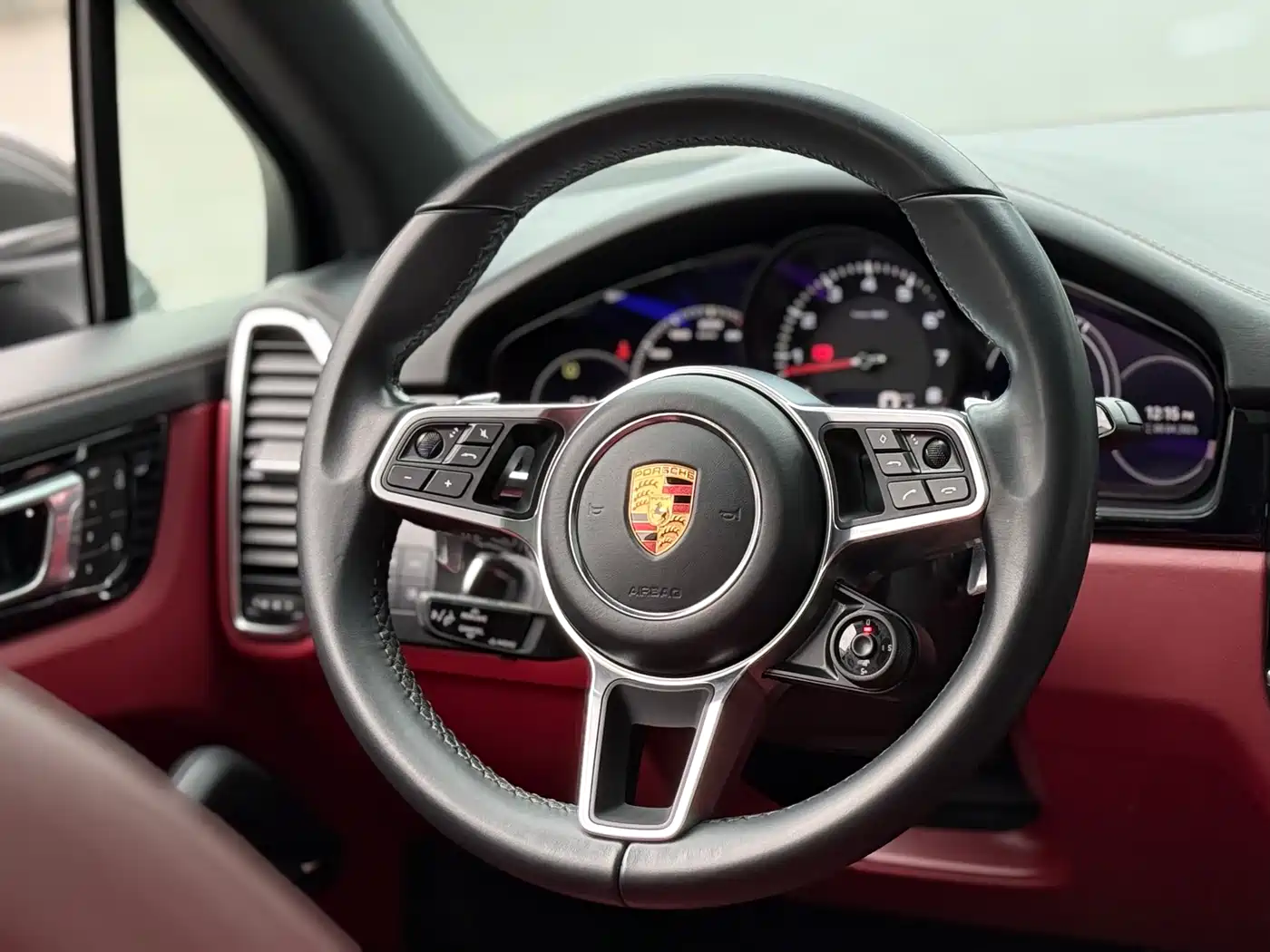Porsche Cayenne 2022 Cayenne 3.0T Platinum Edition фото 14