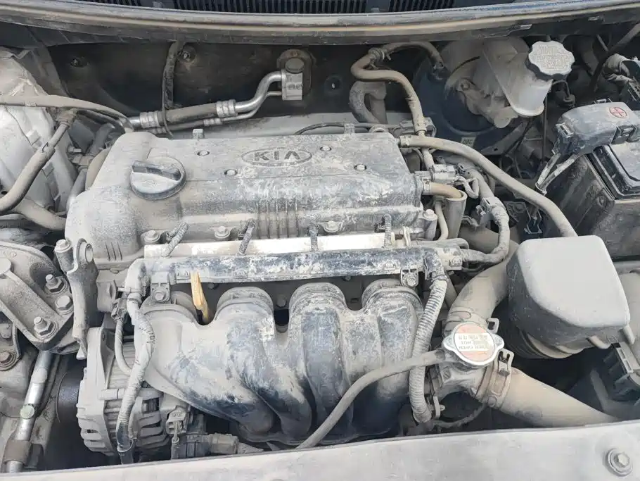 Kia K2 2012 2011 Sedan 1.4L MT TOP