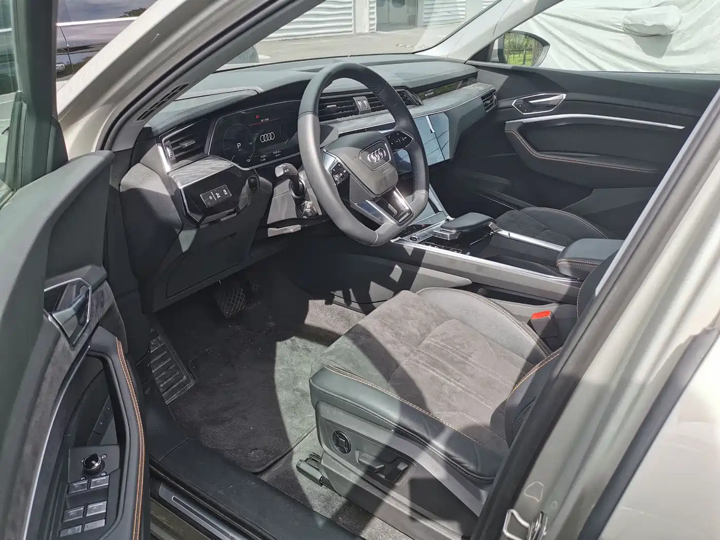 Audi e-tron 2025 2021 50 quattro Exclusive Selection