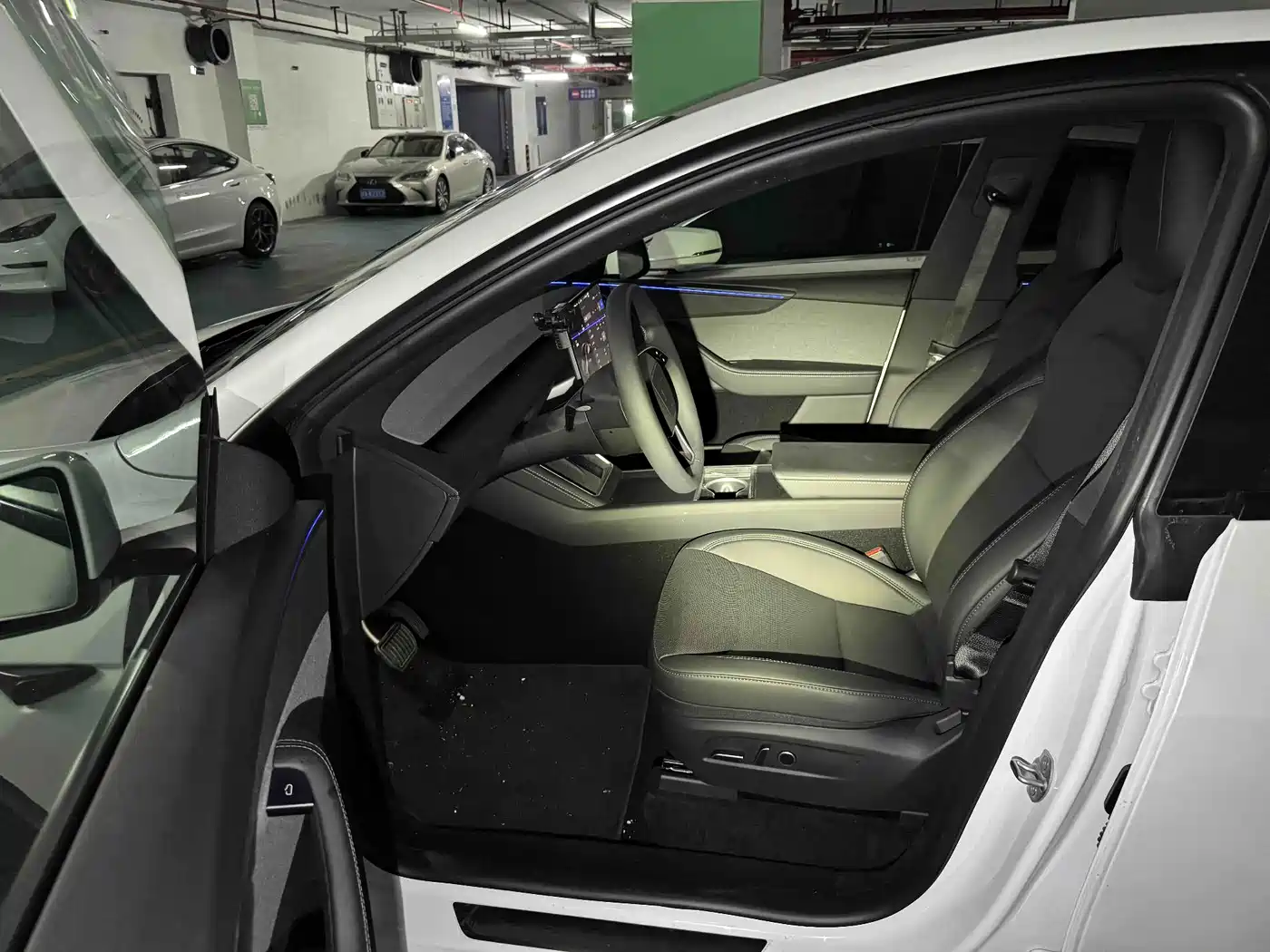 Tesla Model Y 2026 2026 Rear-Wheel Drive