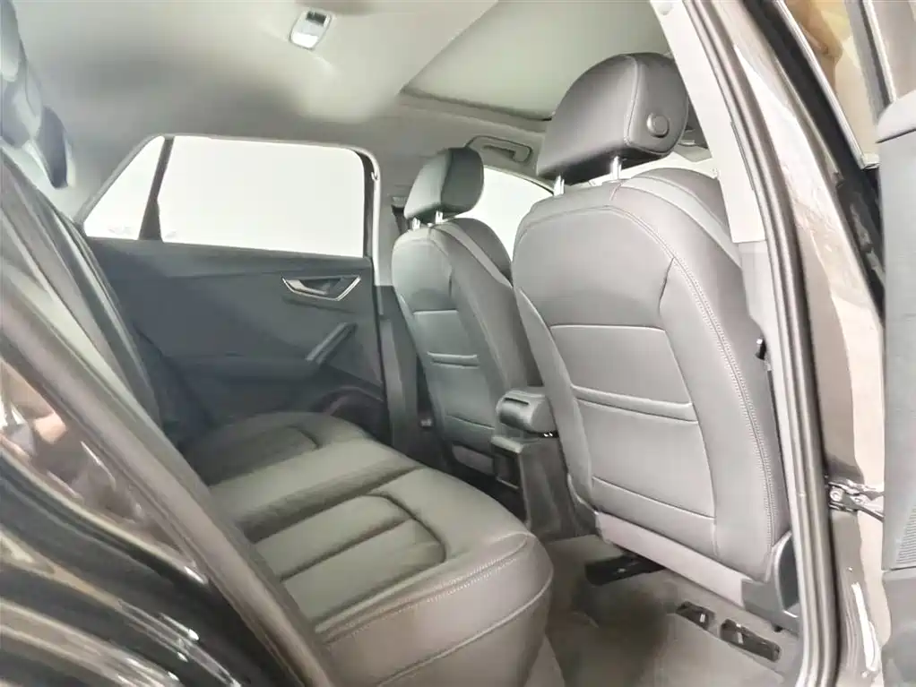 Audi Q2L 2024 35TFSI Fashion Sport фото 6