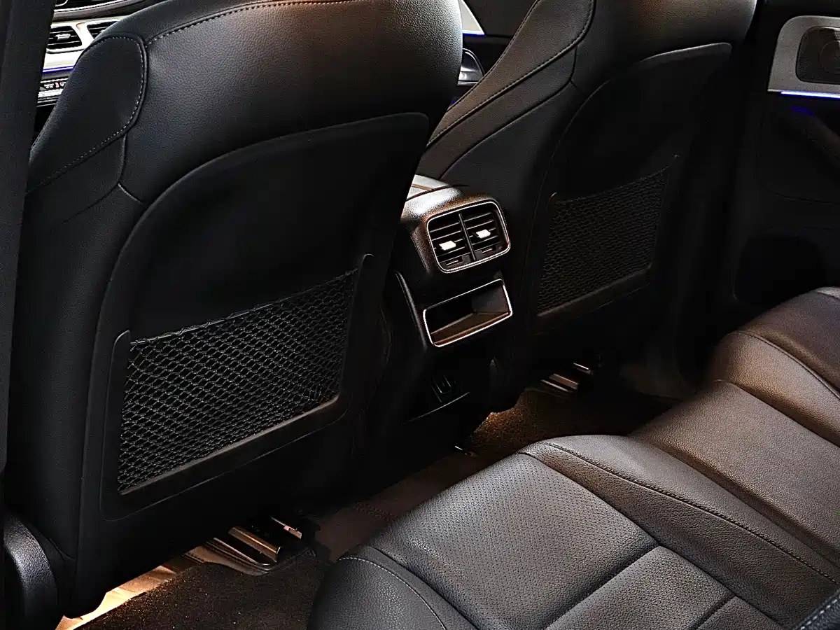 Mercedes-Benz GLE Coupe 2020 GLE 450 4MATIC Coupe SUV Fashion фото 13
