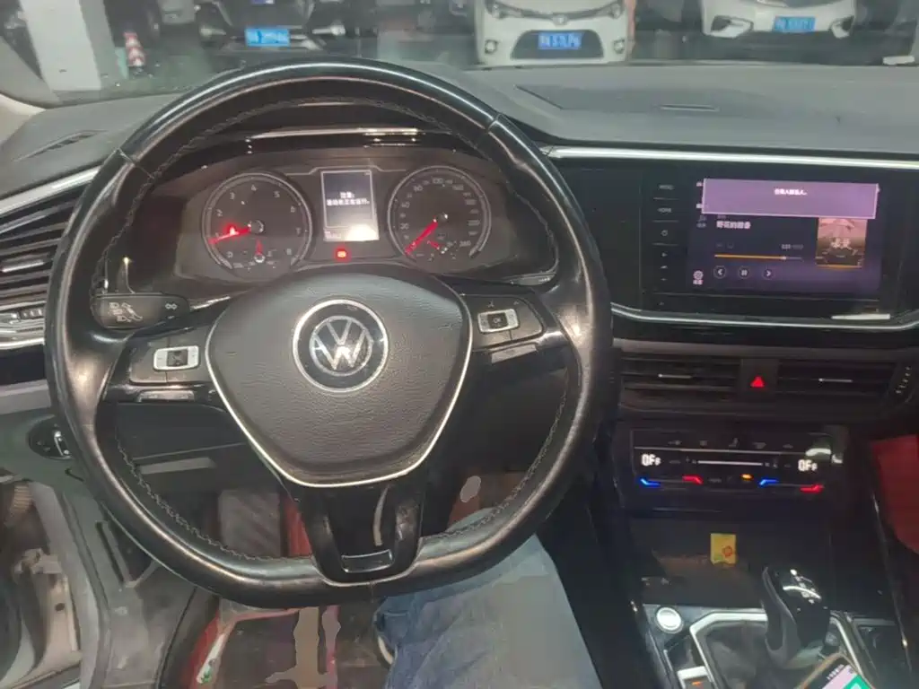 Photo 10 - Volkswagen Tayron