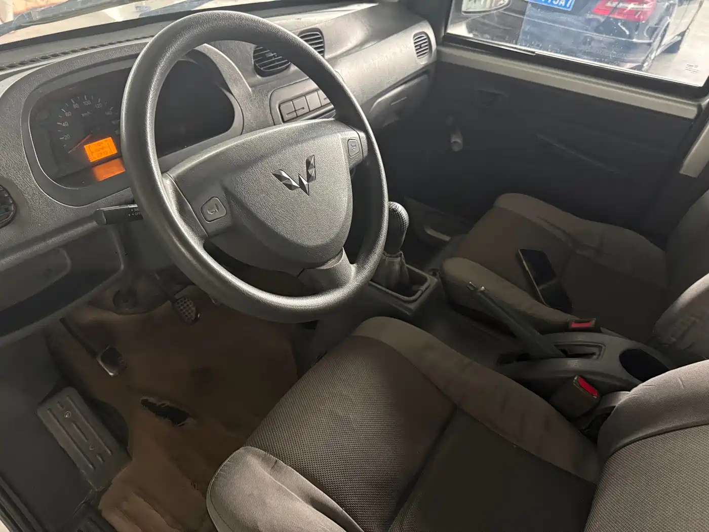 Wuling Motors Wuling Zhiguang 2010 2010 Model 1.0L Basic Type