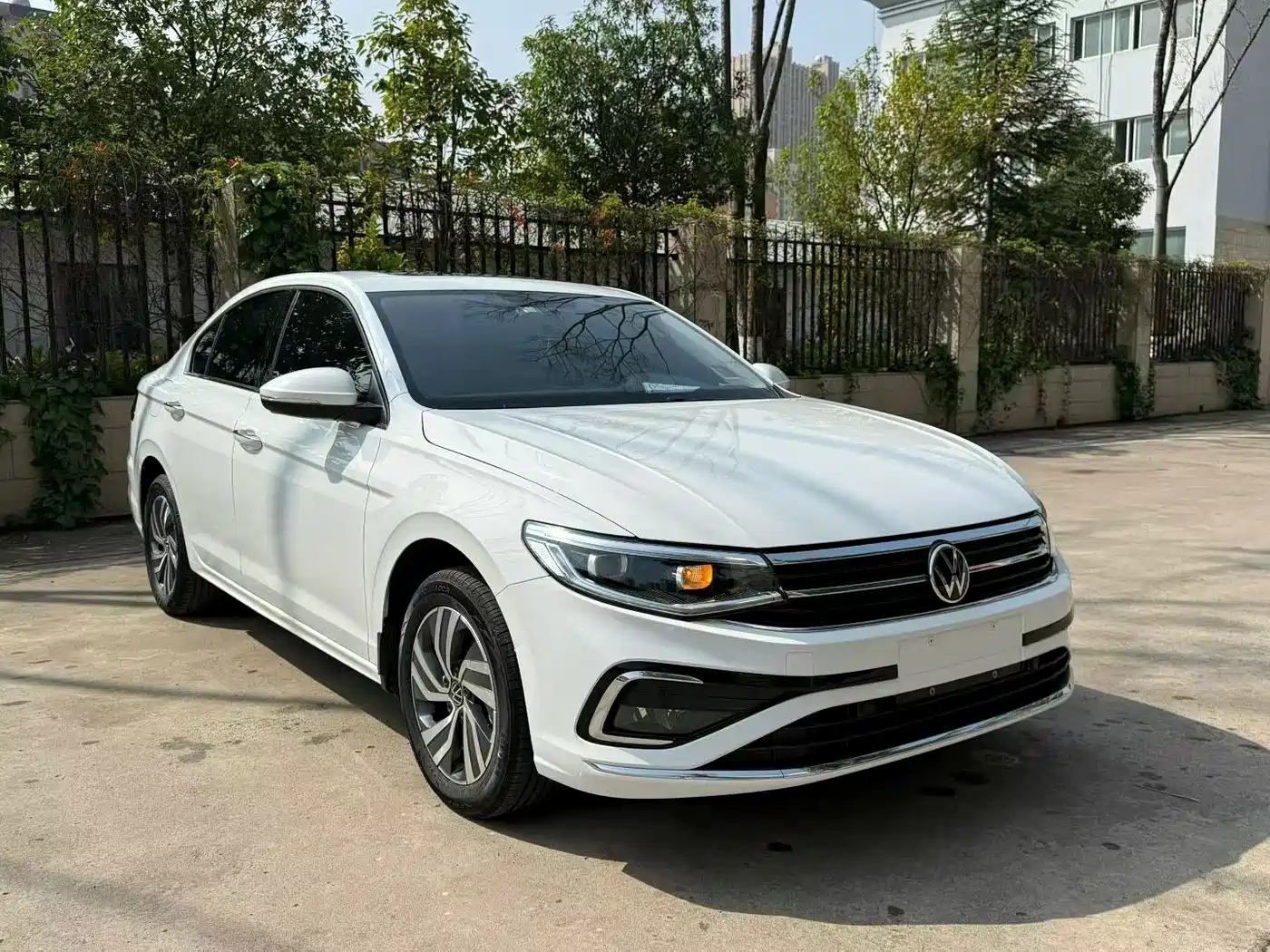Volkswagen Bora 2023 200TSI DSG Smart PRO Edition