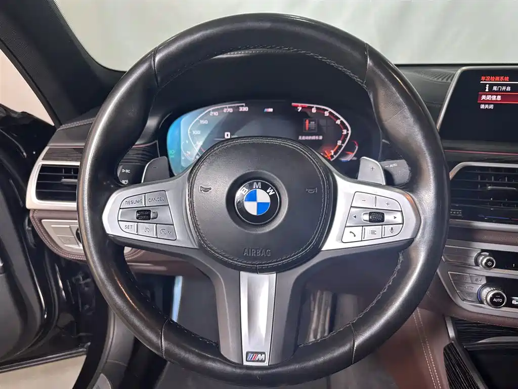 BMW 7 Series 2021 Model 740Li Leading M Sport Package фото 12