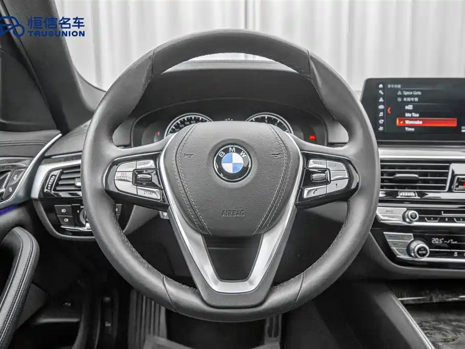 BMW 5 Series 2018 525Li M Sport Package фото 17