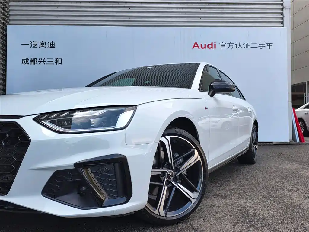 Audi A4L 2024 40 TFSI Luxury Dynamic фото 17