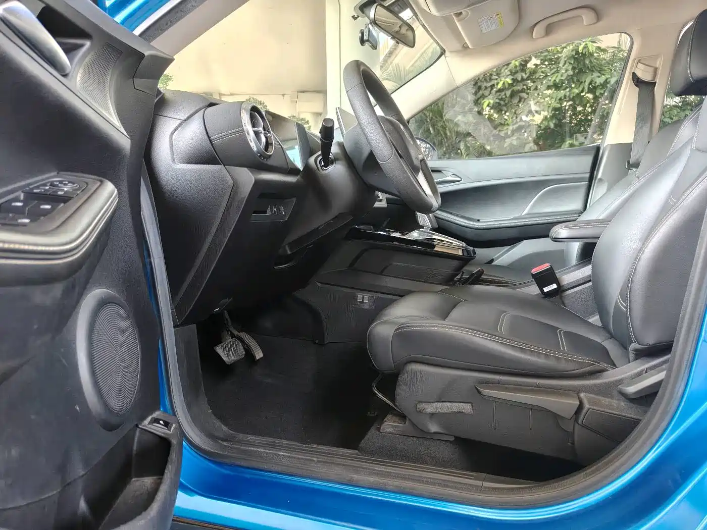 BYD Yuan New Energy 2019 EV535 Smart Connected Trend Leader Type фото 13
