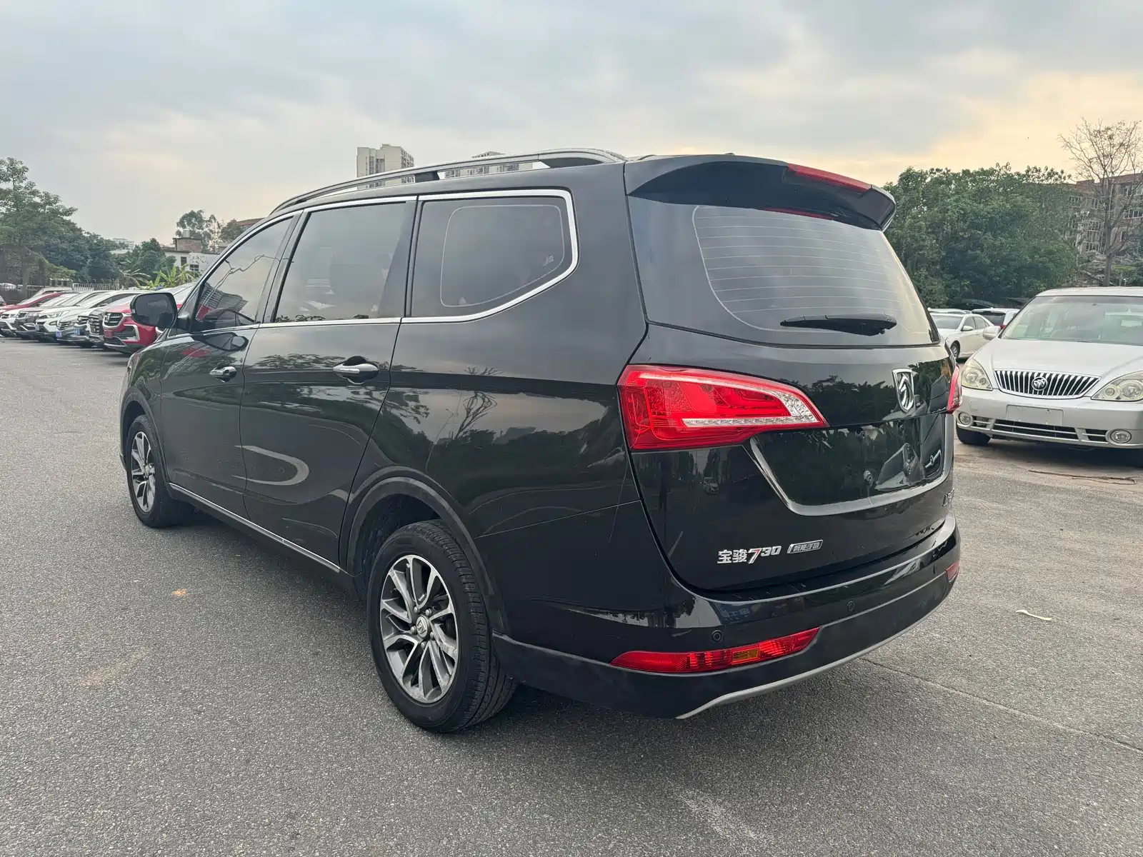Photo 6 - Baojun 730