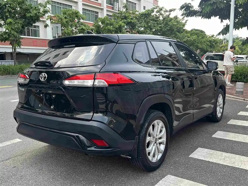 Фото 8 - Toyota Frontlander