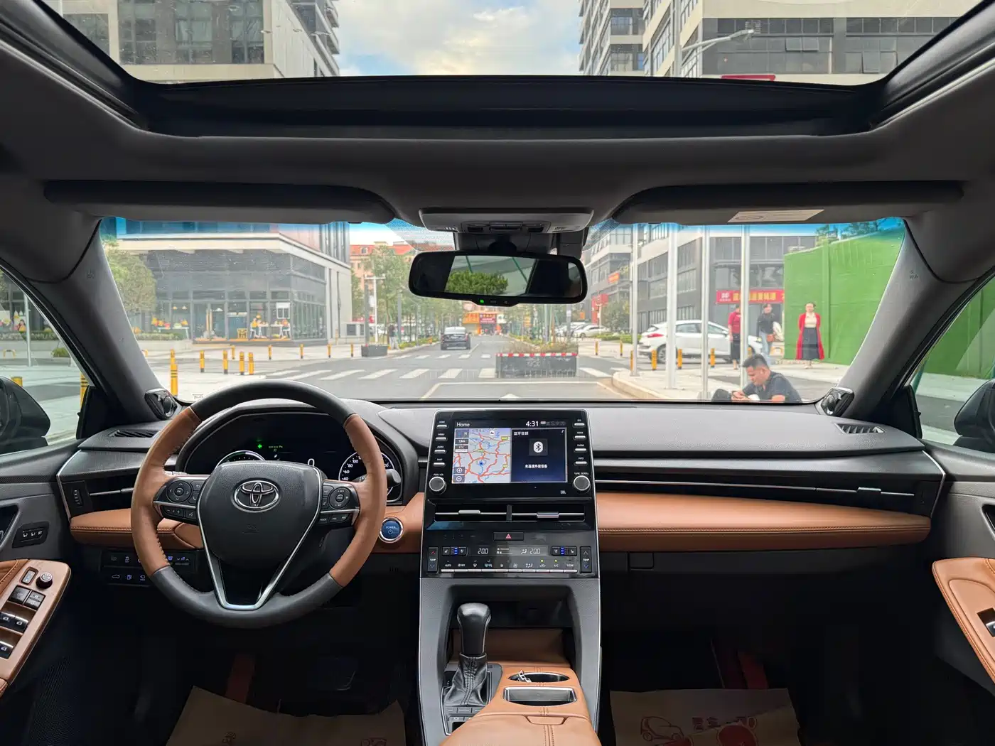 Toyota Avalon 2019 Hybrid 2.5L Limited Flagship Version China V фото 14