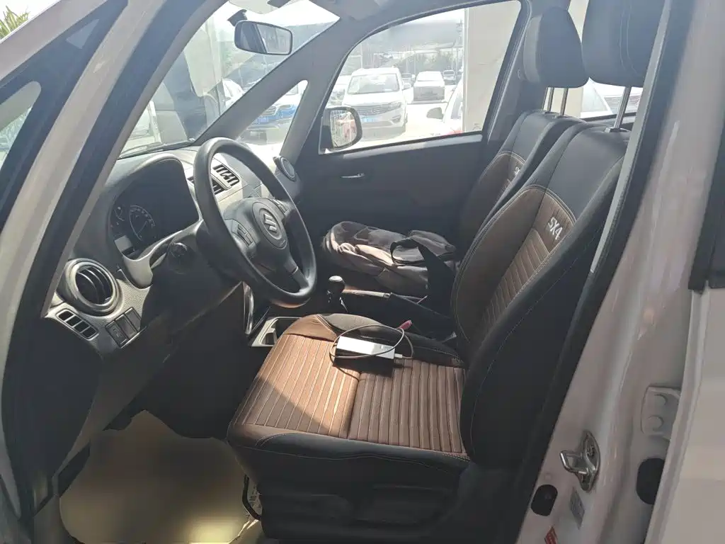 Suzuki SX4 2017 2016 1.6L Manual Classic