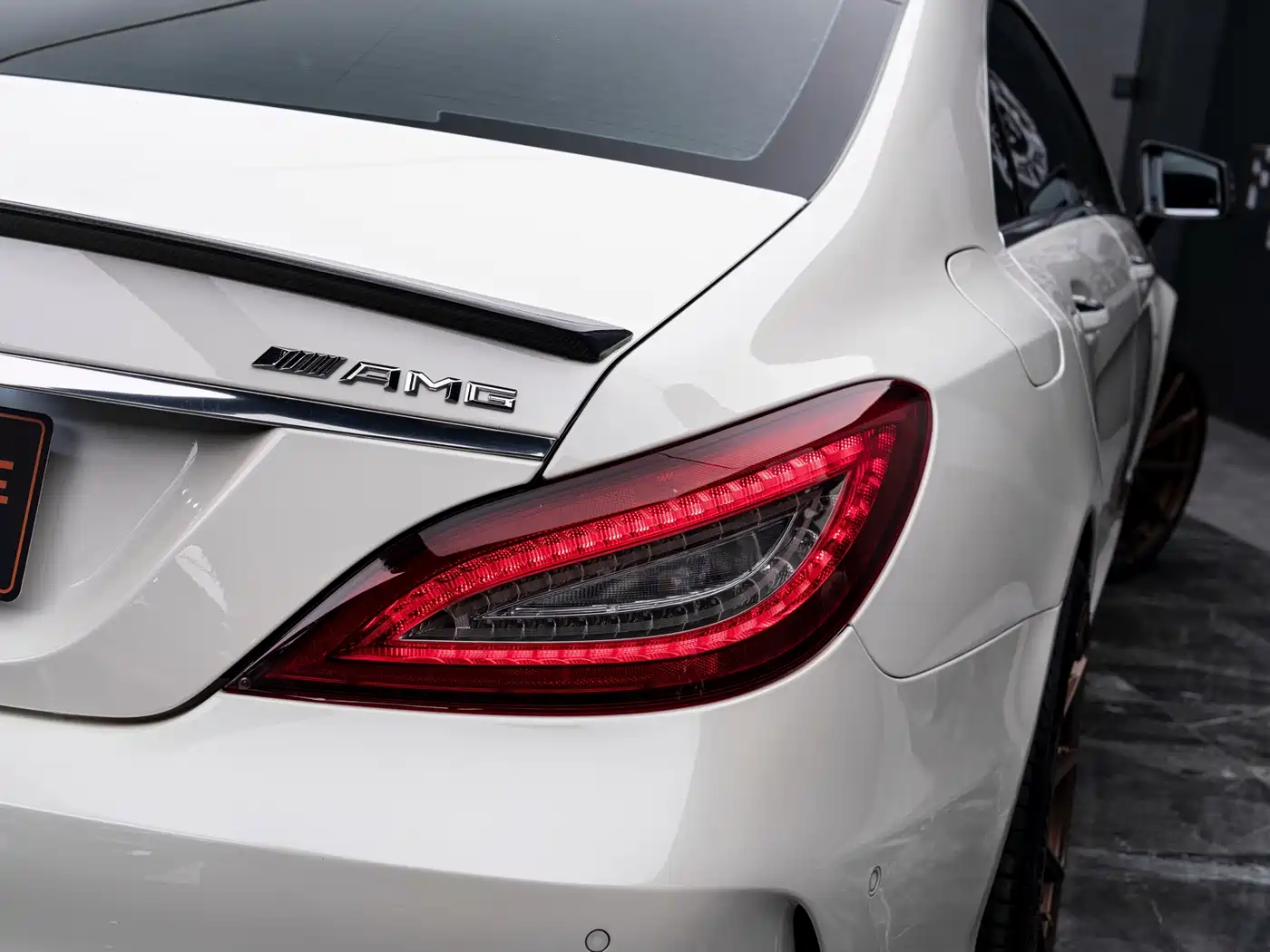 Mercedes-Benz CLS AMG 2015 AMG CLS 63 4MATIC фото 11