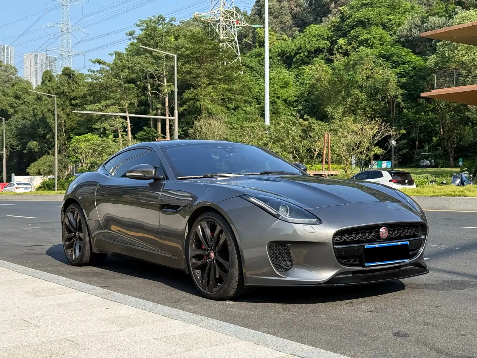 Фото 3 - Jaguar F-TYPE