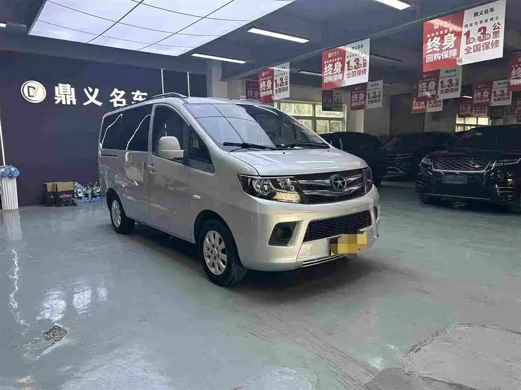 JAC Refine M3 2017 2015 Maker Edition 1.6L Luxury
