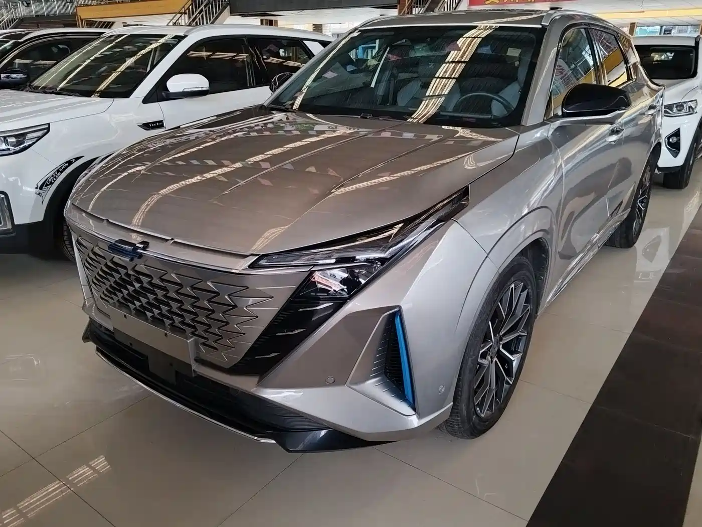 CHANGAN CHANGAN AUCHAN Z6