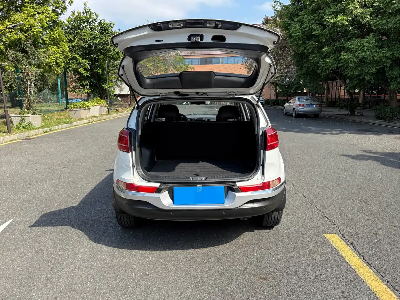 Kia Sportage 2014 2.0L Automatic 2WD GLS фото 14