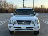 Фото 2 - Lexus LX
