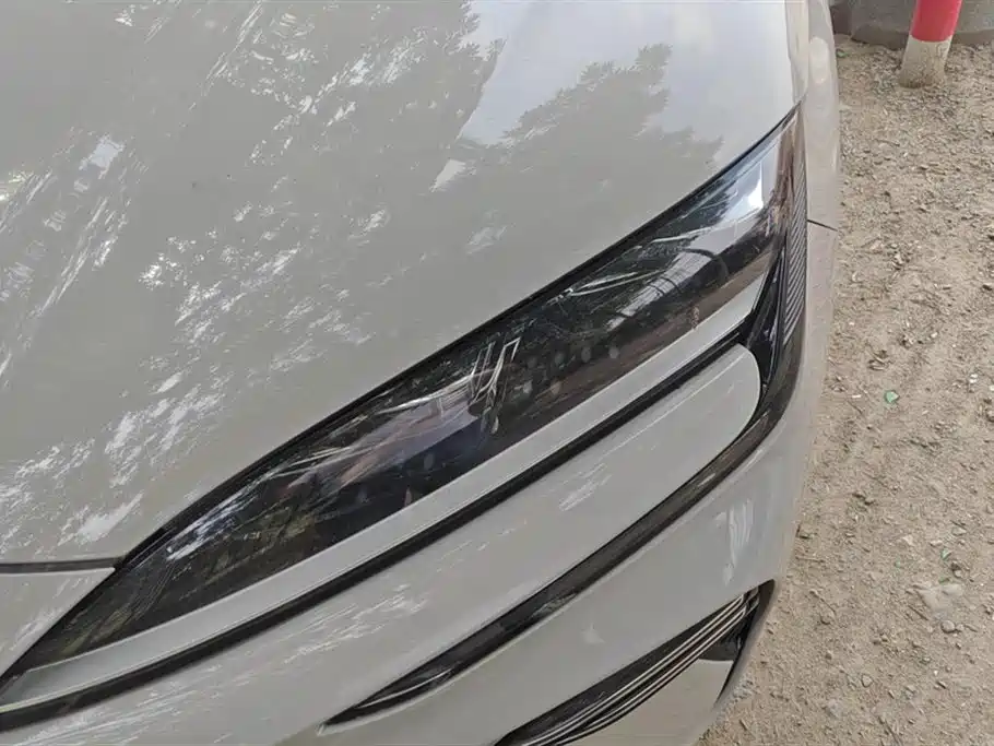 BYD Song PLUS PHEV 2024 Glory Edition DM-i 150km Flagship PLUS фото 5