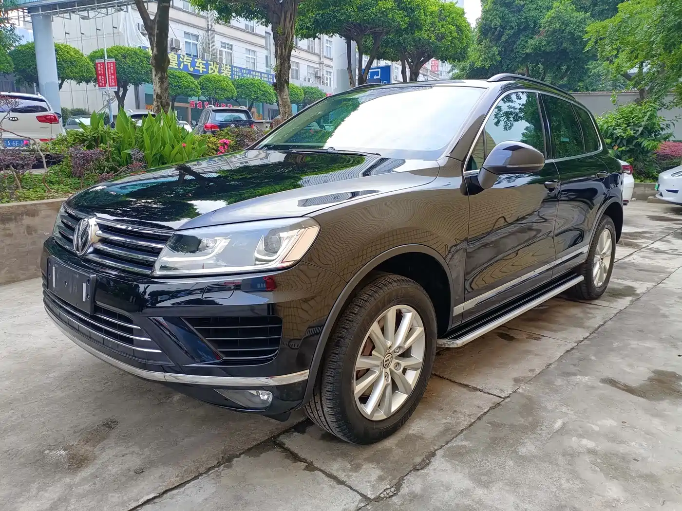 Volkswagen Touareg 2017 3.0TSI Explorer Edition фото 4