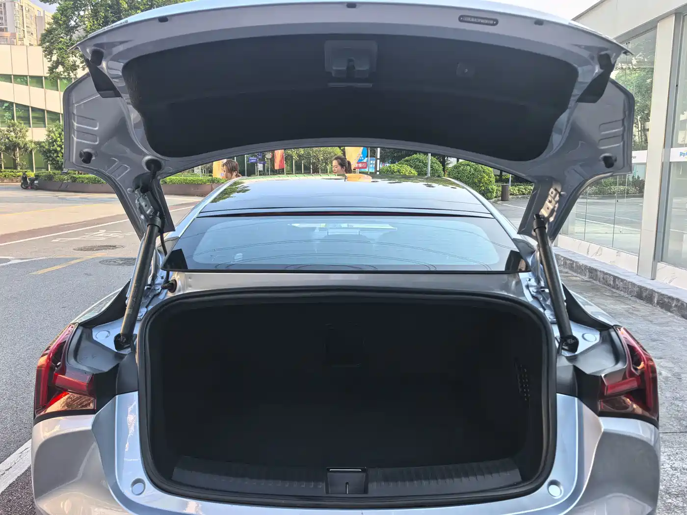 Фото 23 - Nezha Auto Nezha S