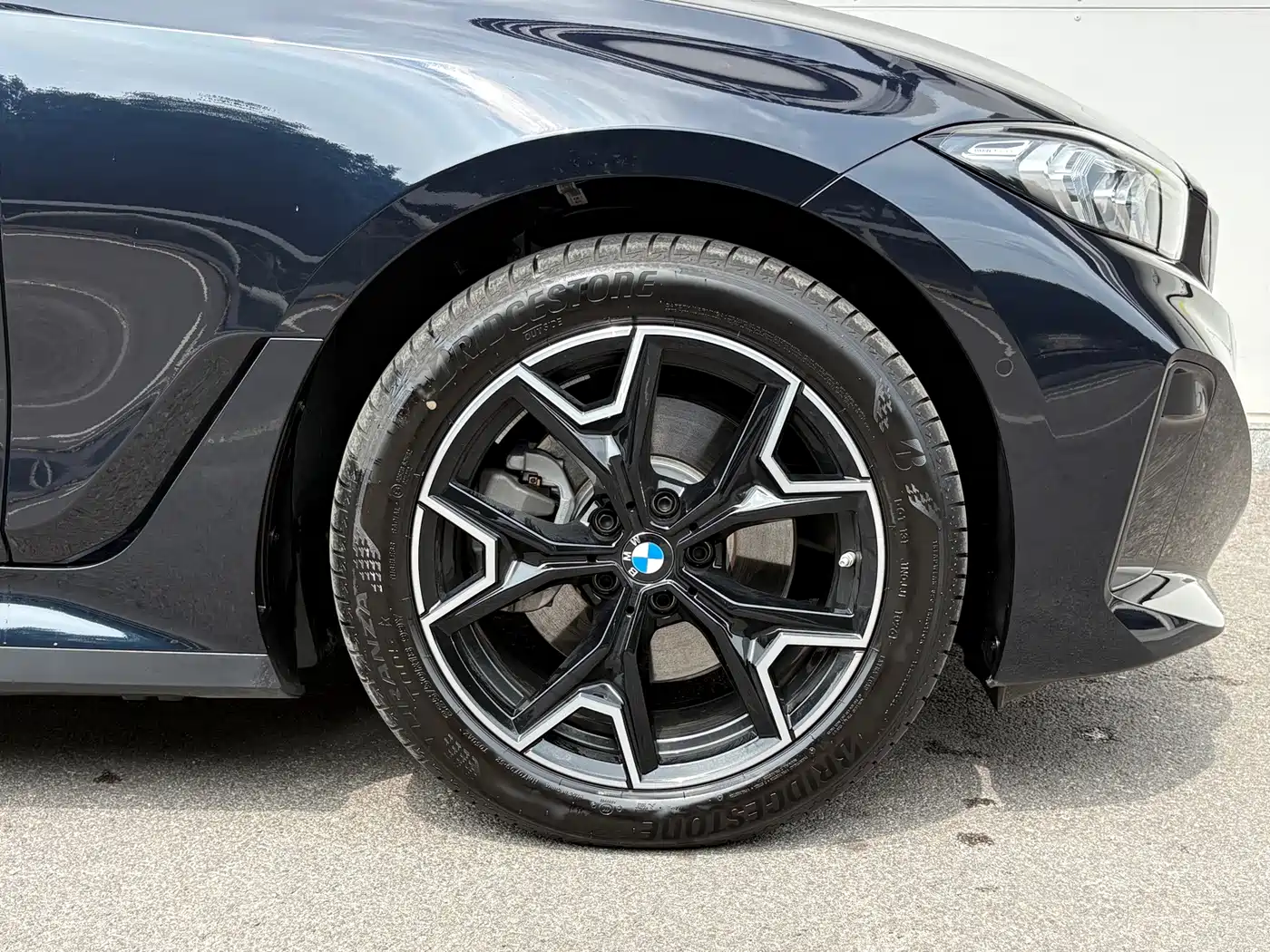 BMW i3 2026 2026 Facelift eDrive 40 L Shadowline Package