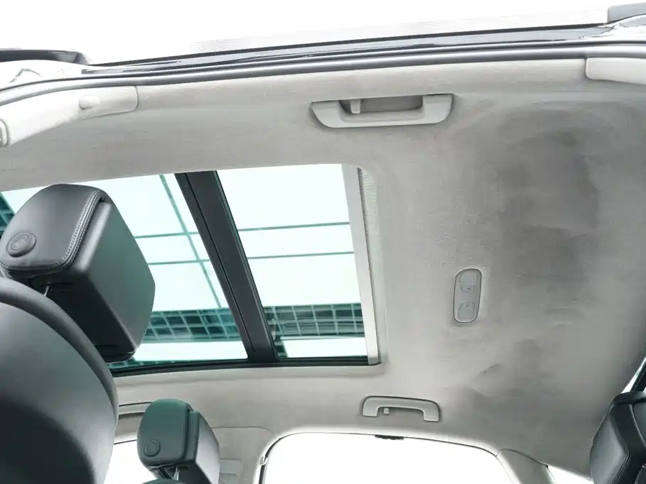 Фото 22 - Audi A6L