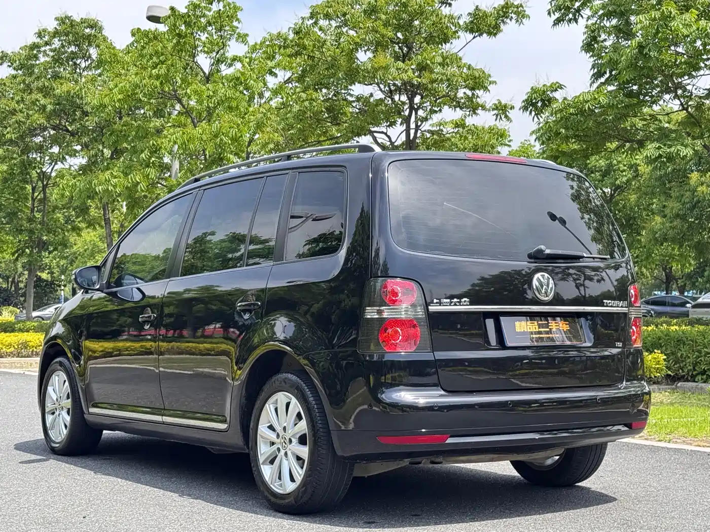 Volkswagen Touran 2013 1.4T DSG Brilliant Edition 5-seater фото 23