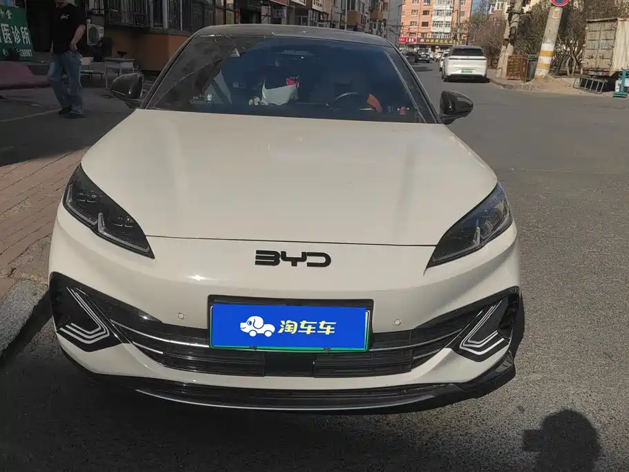BYD Seal 06 DM-i Touring 2025 DM-i 80KM Premium фото 2