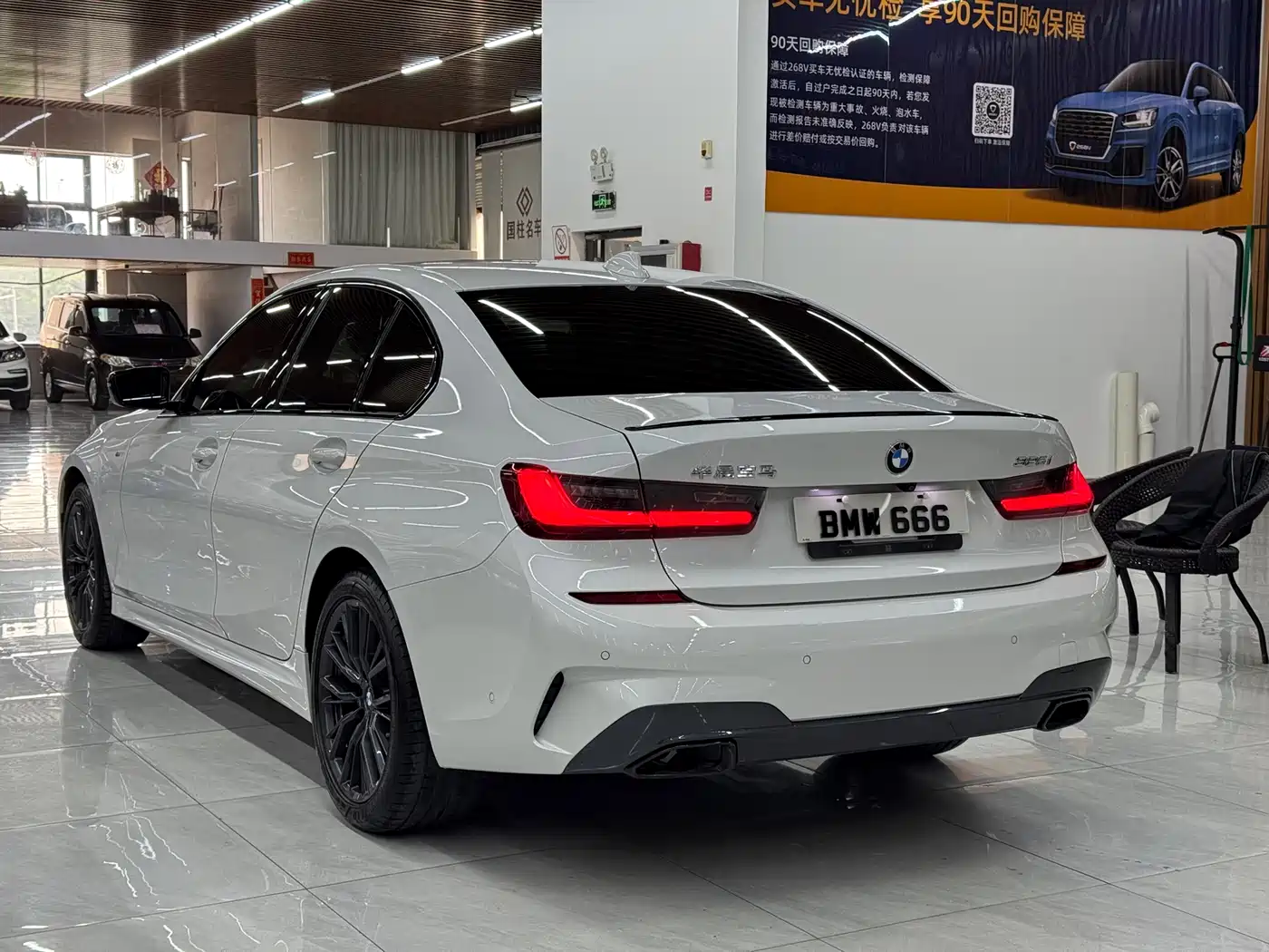 BMW 3 Series 2022 325i M Sport Shadow Edition фото 4