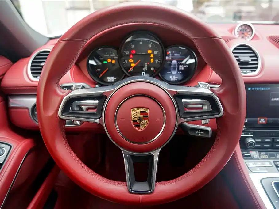 Photo 11 - Porsche 718
