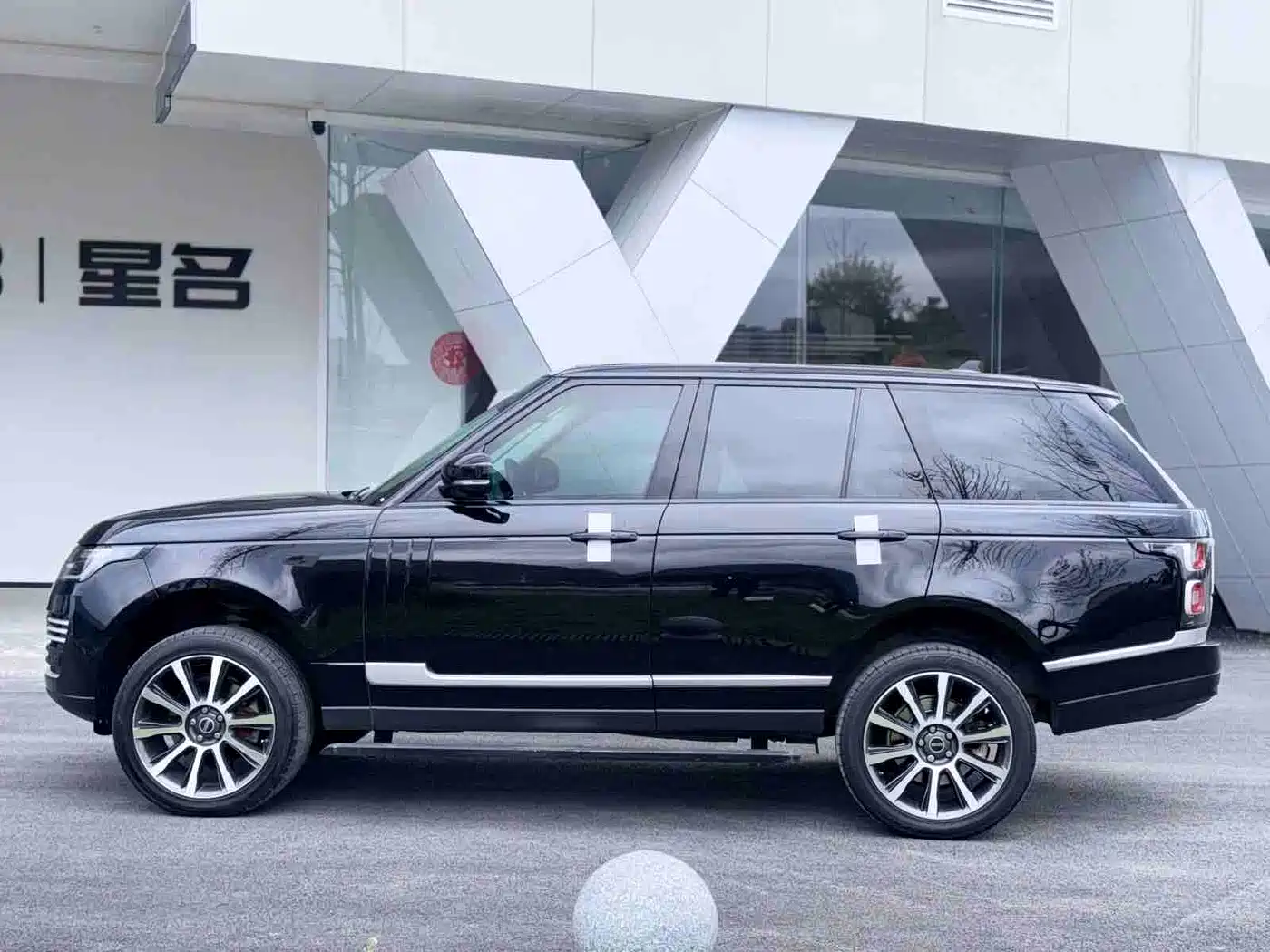 Land Rover Range Rover 2015 3.0 TDV6 Vogue фото 11