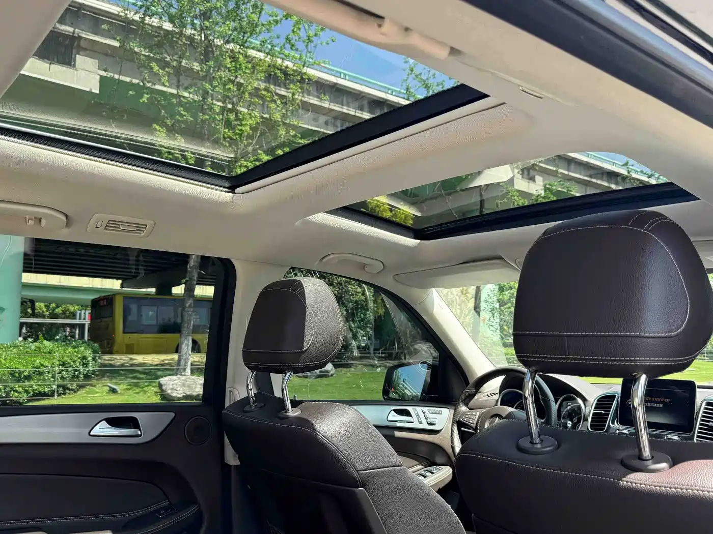 Mercedes-Benz GLS 2017 GLS 400 4MATIC Dynamic фото 11