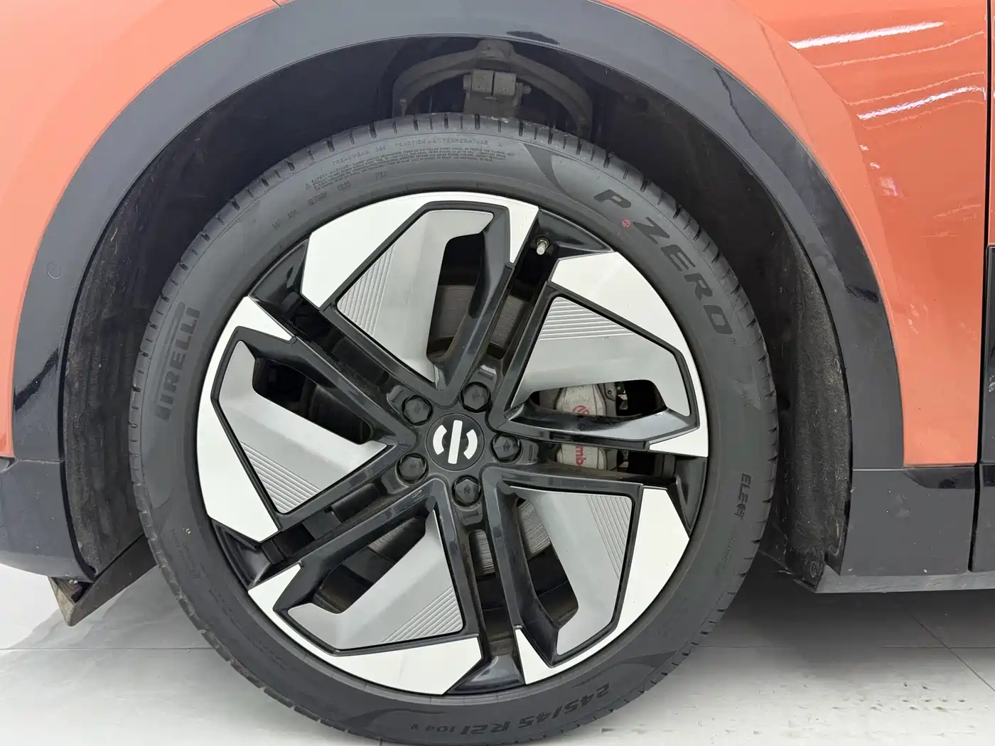 HiPhi Y 2024 2023 560km Pioneer Edition