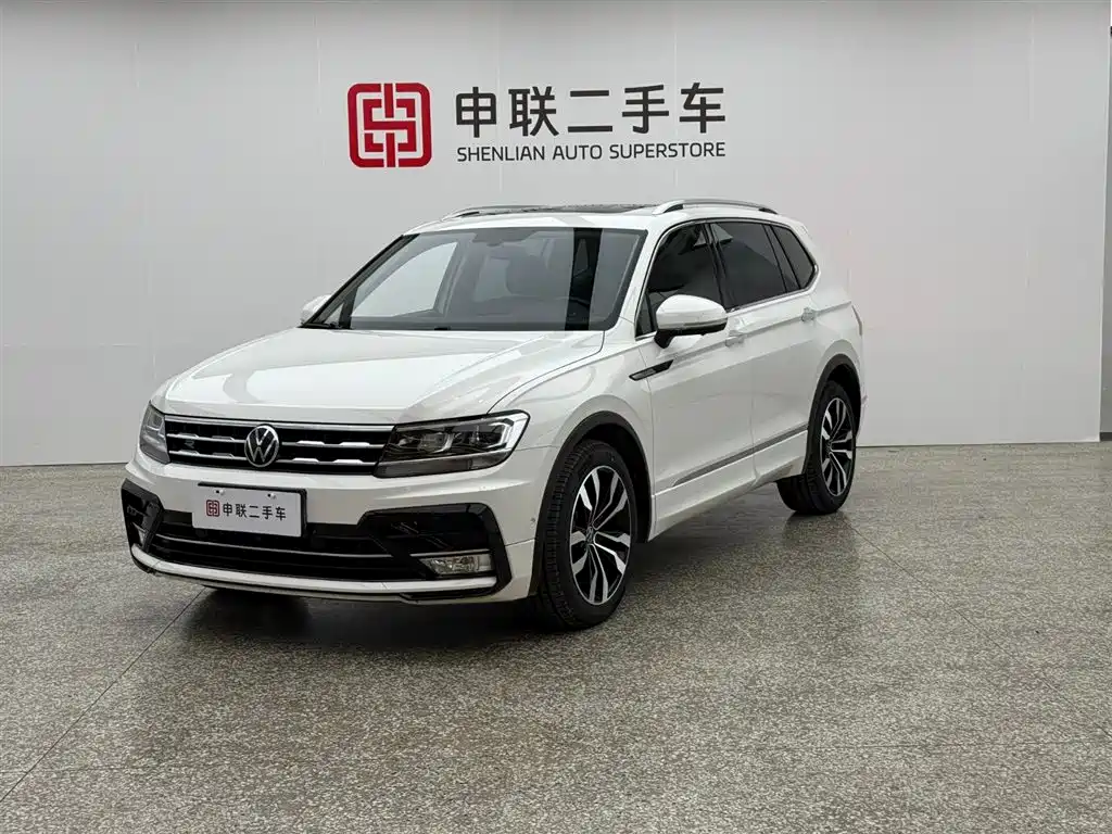 Volkswagen Tiguan L 2021 330TSI Automatic 2WD R-Line Premium